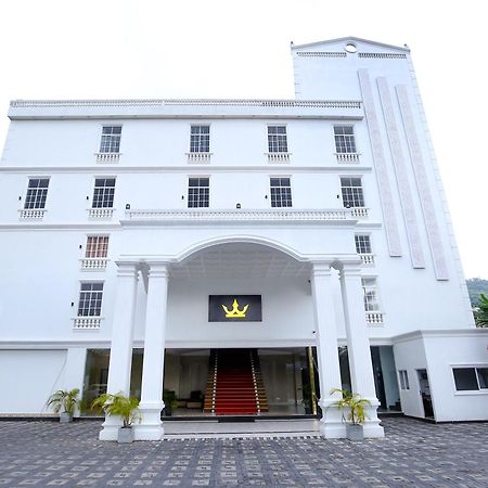 Crown Regency- Badulla Hotel Exterior photo