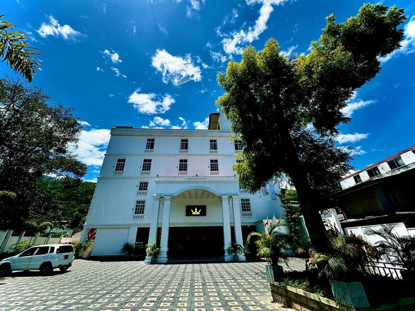 Crown Regency- Badulla Hotel Exterior photo